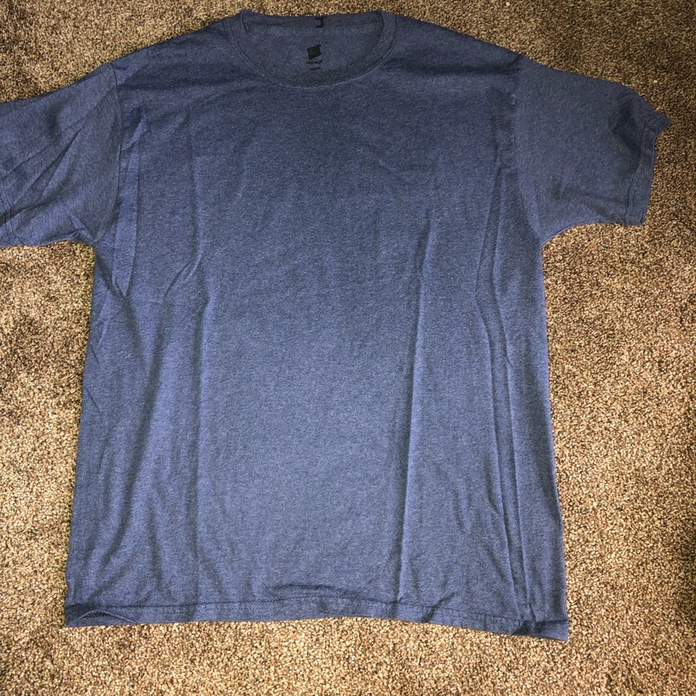 Hanes Men's Short Sleeve Crewneck T-Shirt in Heather Blue